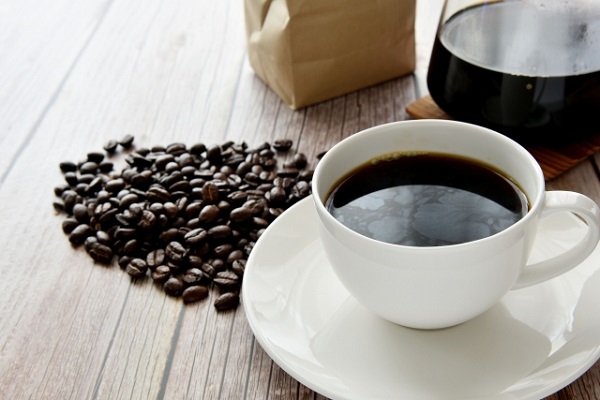 アメリカンコーヒー カフェイン 量 ホットコーヒー